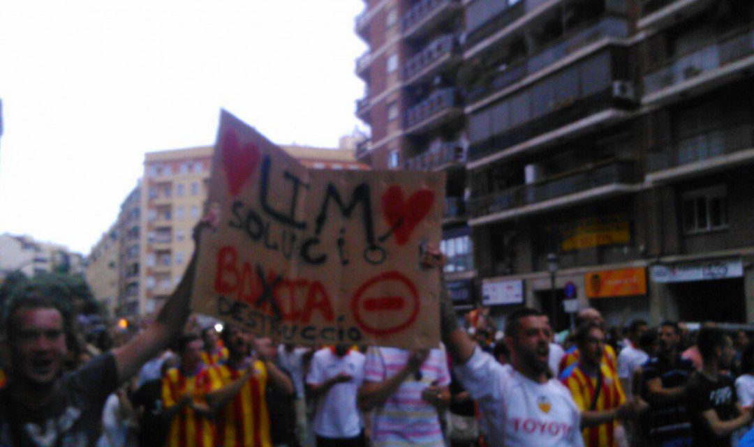 L’afició clama contra Bankia