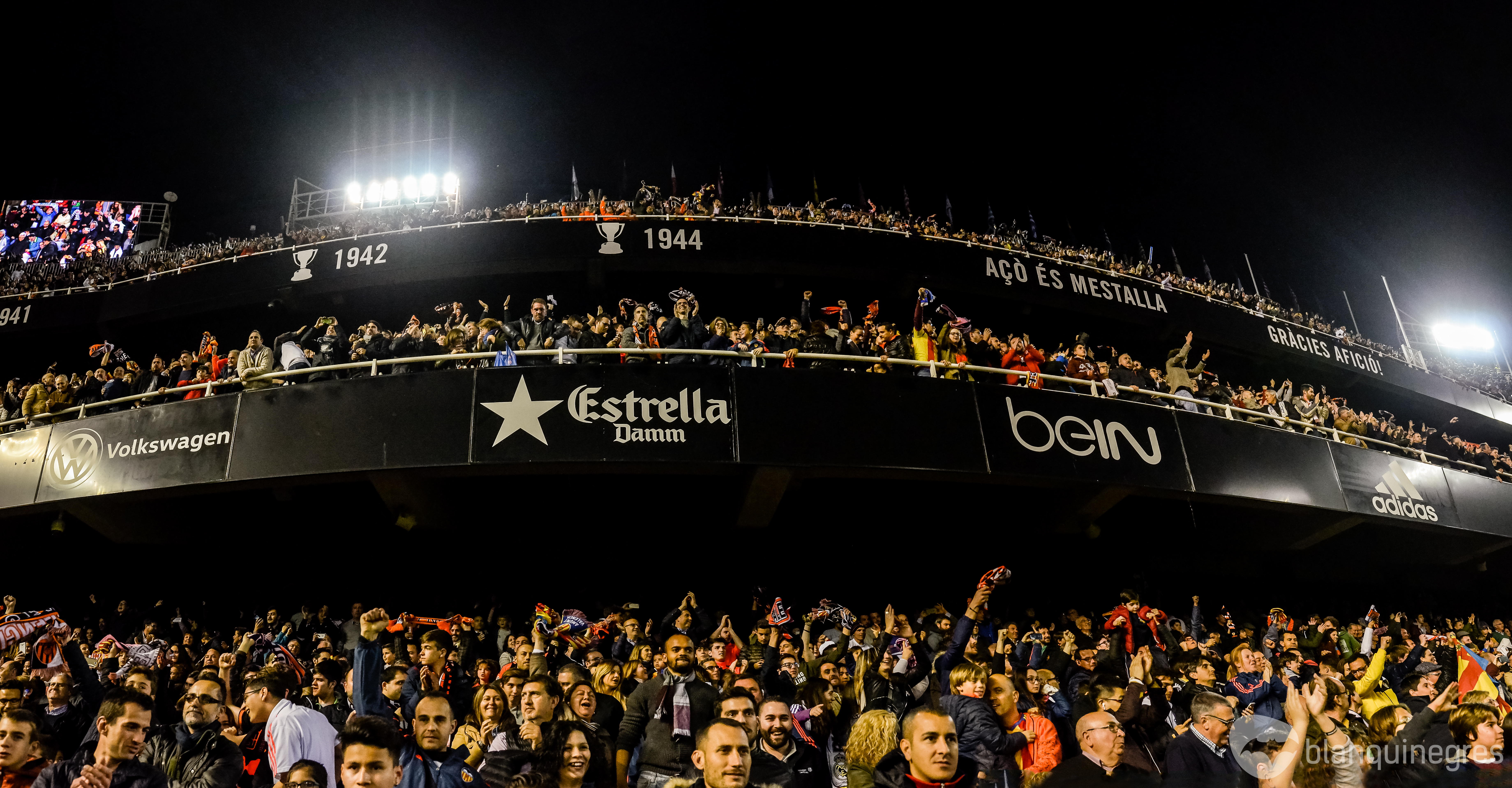 Fotogaleria 25253 | Fotogaleria: Afició (VCF-RMA)
