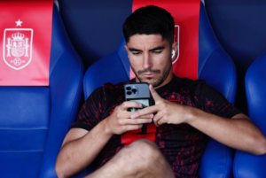 Augmenten les possibilitats de que Carlos Soler torne a La Liga