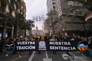 Creix el suport a la proposta de buidar Mestalla com a protesta a Meriton