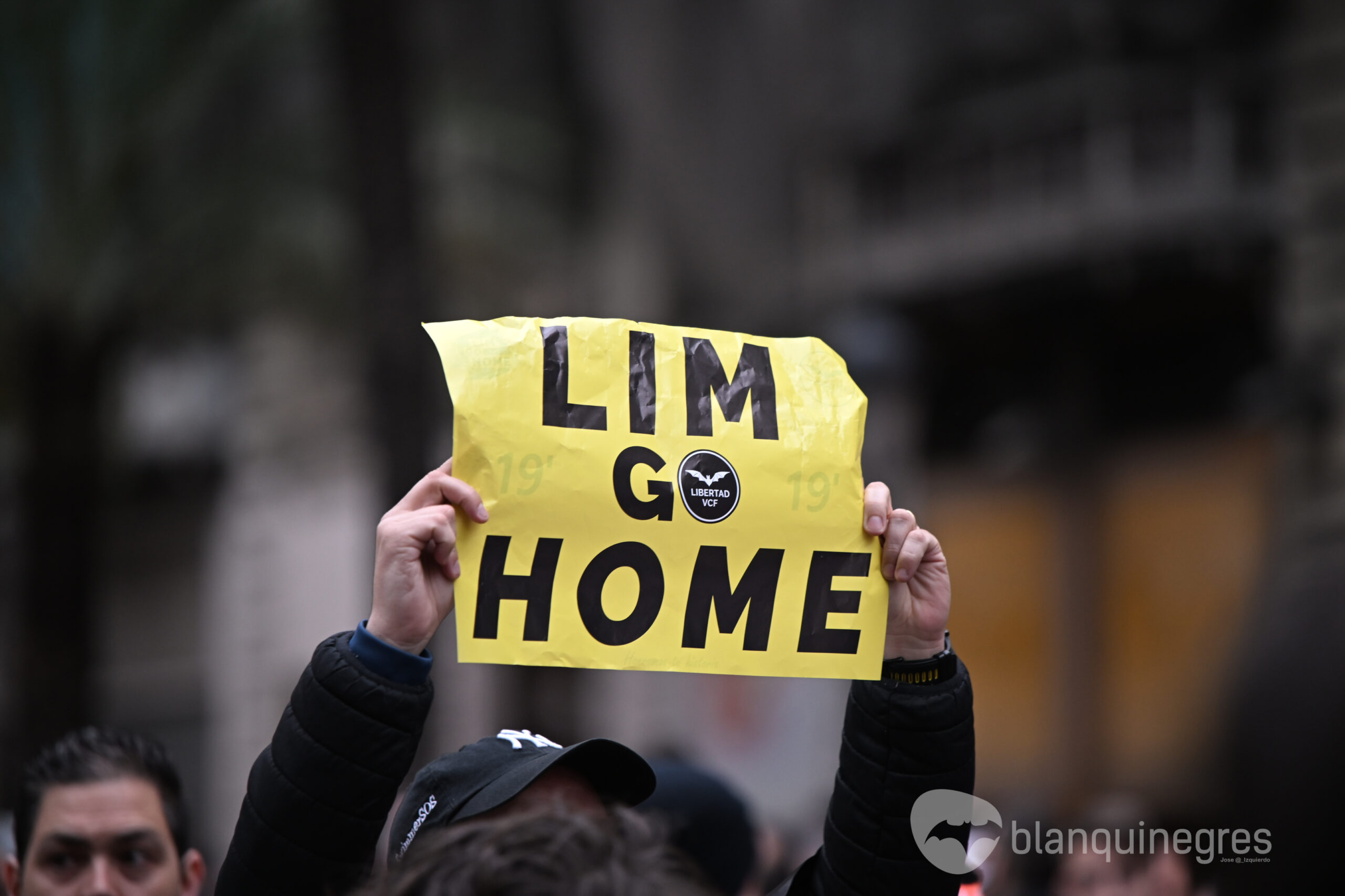 Fotogaleria 105363 | FOTOGALERIA: Èxit en la manifestació contra Peter Lim