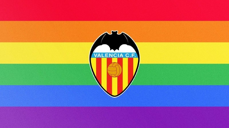 La publicació del València en àrab deslliga una ona de comentaris homòfobs i racistes en xarxes socials