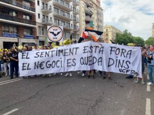 Així està l'Avinguda de Suècia a l'inici de la manifestació