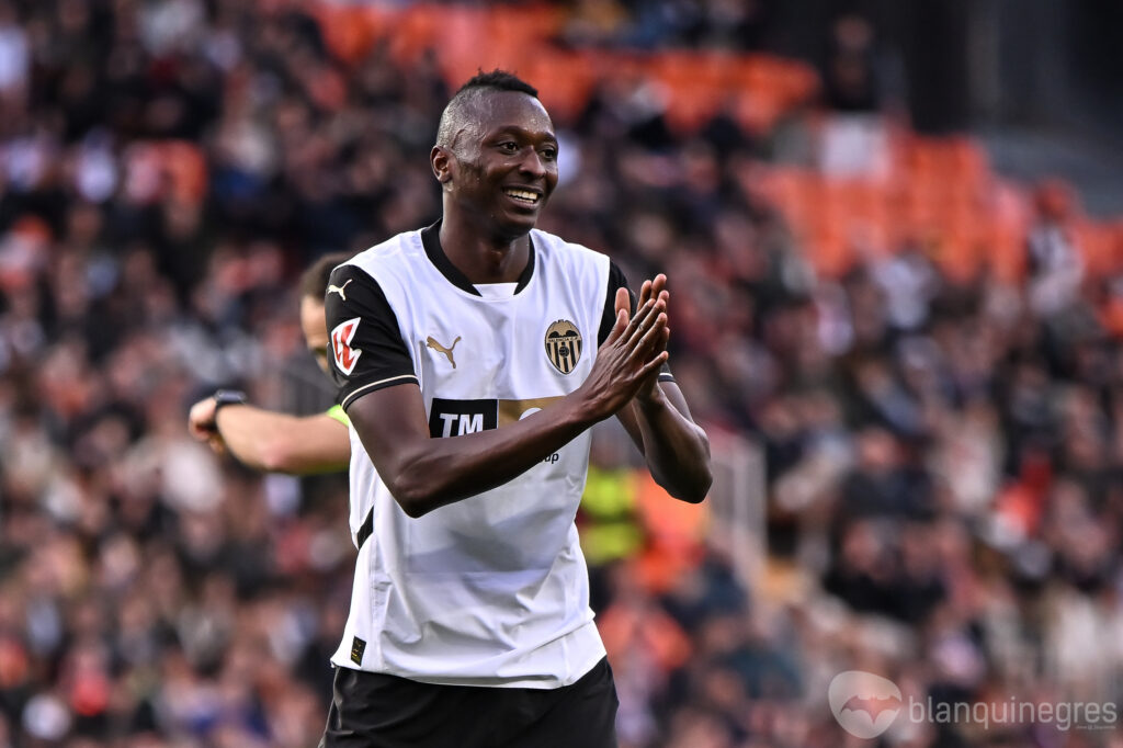Qatar s'interessa per la situació d'Umar Sadiq al València