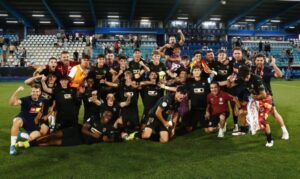 El València Juvenil arriba a la Final de la Copa de Campions després d'eliminar al Reial Madrid (1-2)